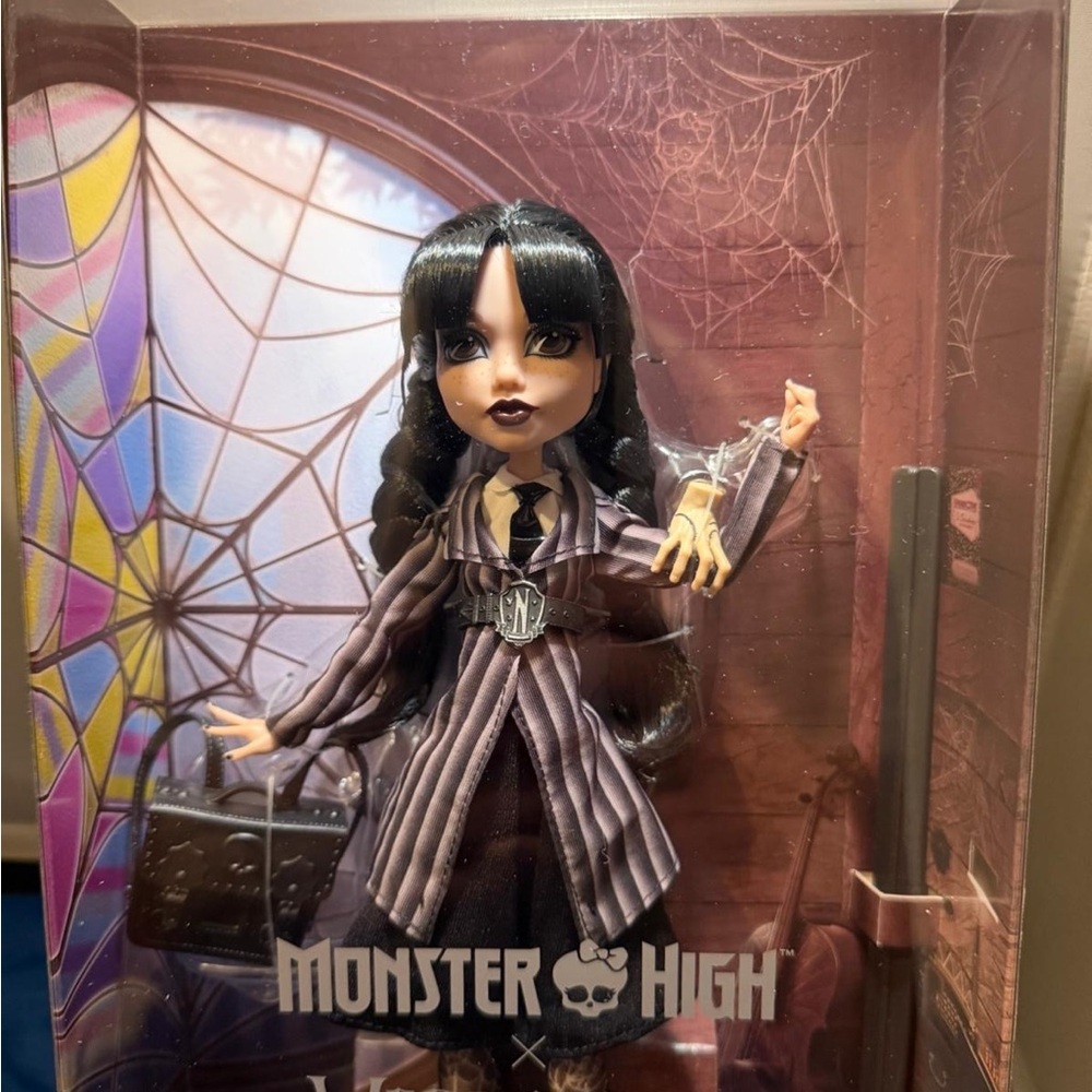 Monster High Wednesday Addams Doll Mattel Collector Edition NIB - Picture 2 of 13